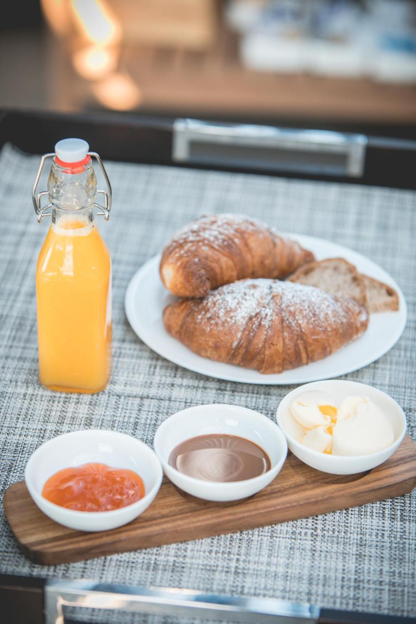 Arborina Relais Hotel La Morra Kültér fotó